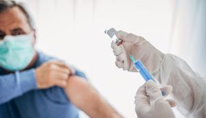 CONFERENCIA GRATUITA: «La Vacunación Contra el  Covid-19 en el Ámbito Laboral ¿Derecho u Obligación?»